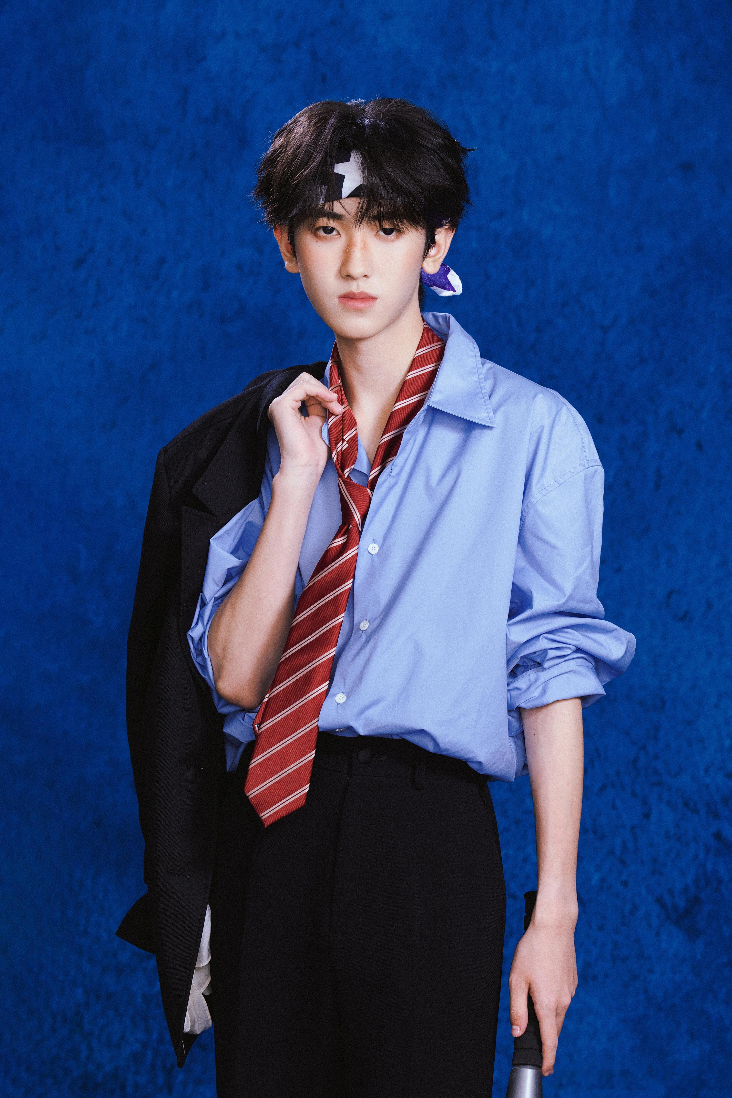 这很李浩宇 