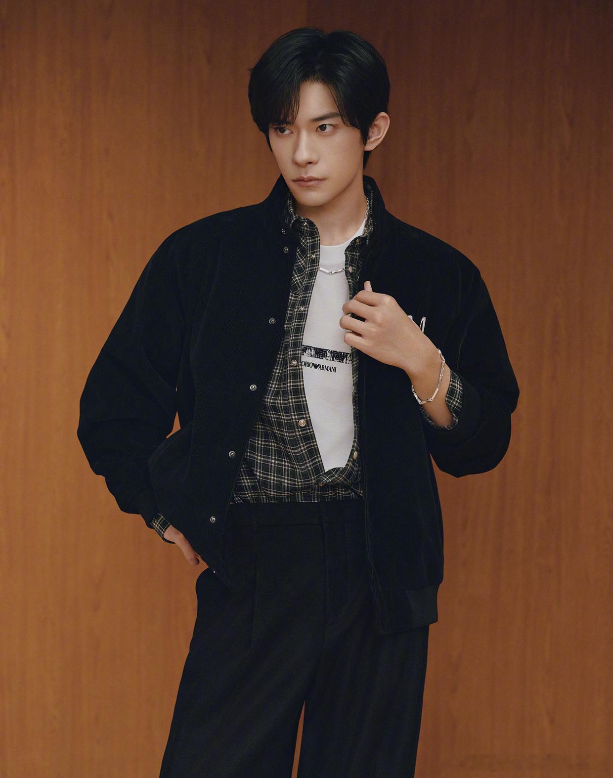 出道第十三年快乐也是我喜欢你们的第4449天希望今年能让我抢到演唱会门票让我去见