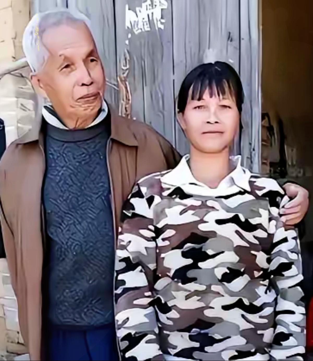 19岁少女嫁50岁民工，21年生15胎，被全网骂到官方调查，真相扎心了
 
  