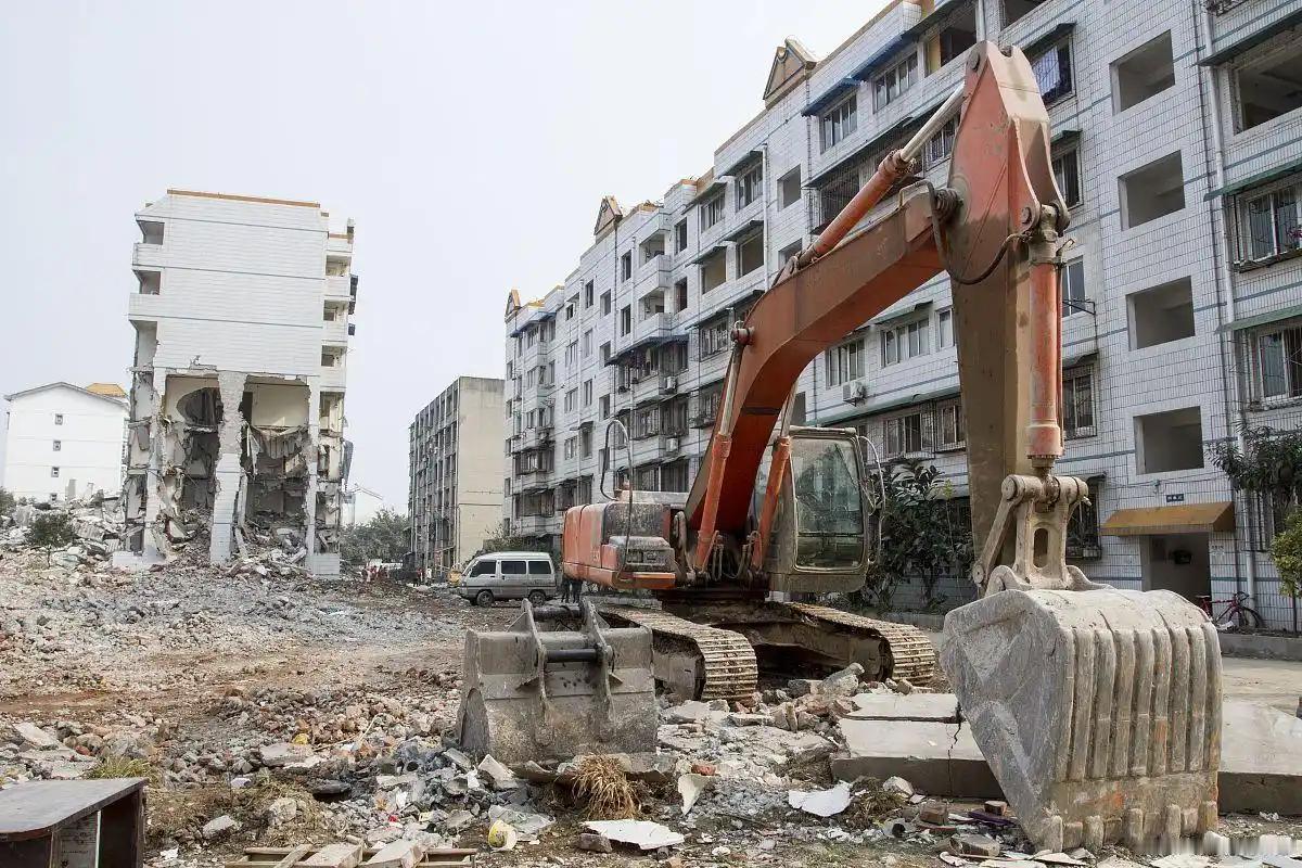 武汉拆迁不足20平方的算法还挺有讲究。一般来说，若房屋面积小于20平，可能会按照