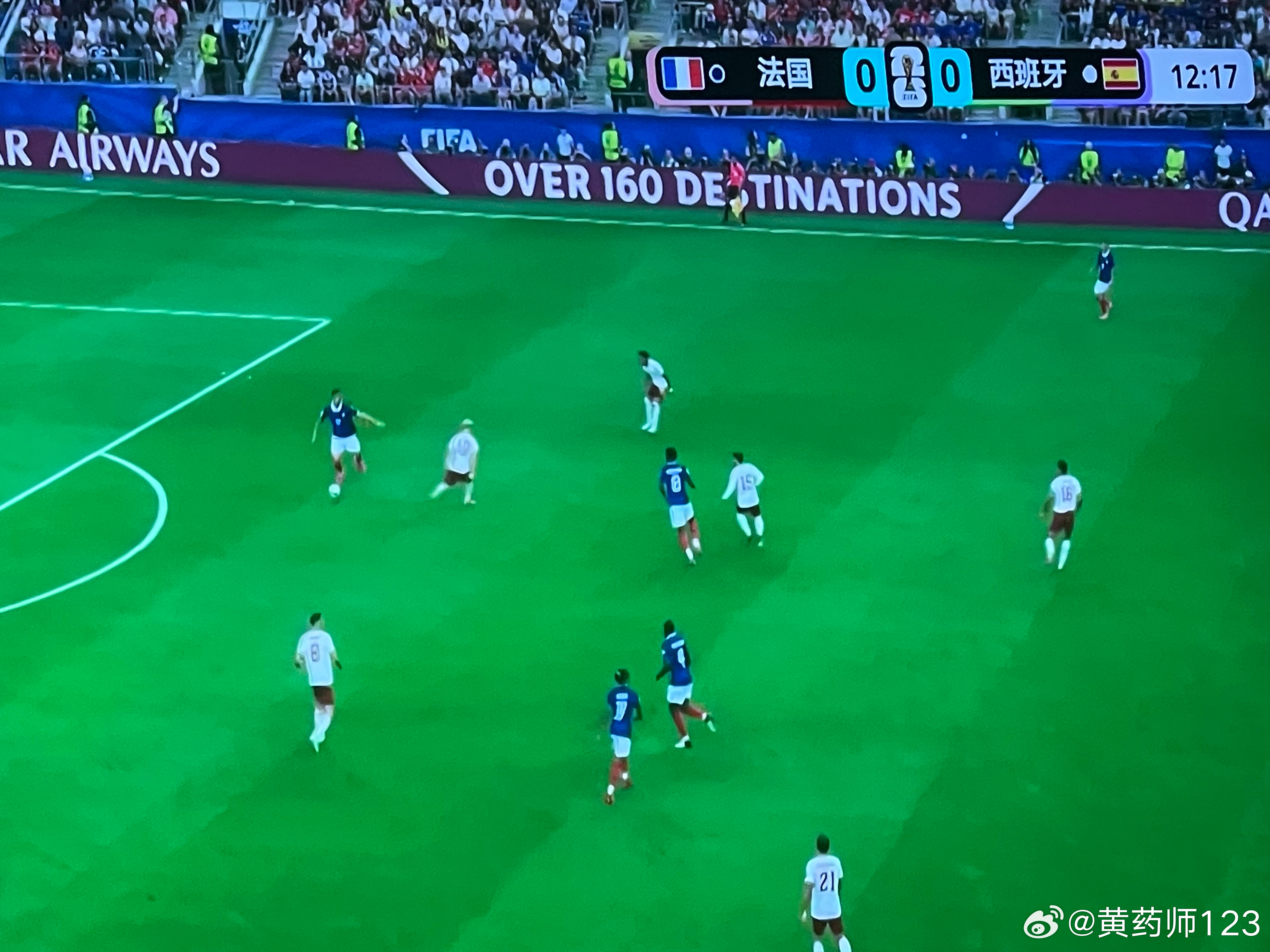 法国对阵西班牙的半决赛开打了，板鸭的半场调度风格没变，但是法国的意图很清晰，快速