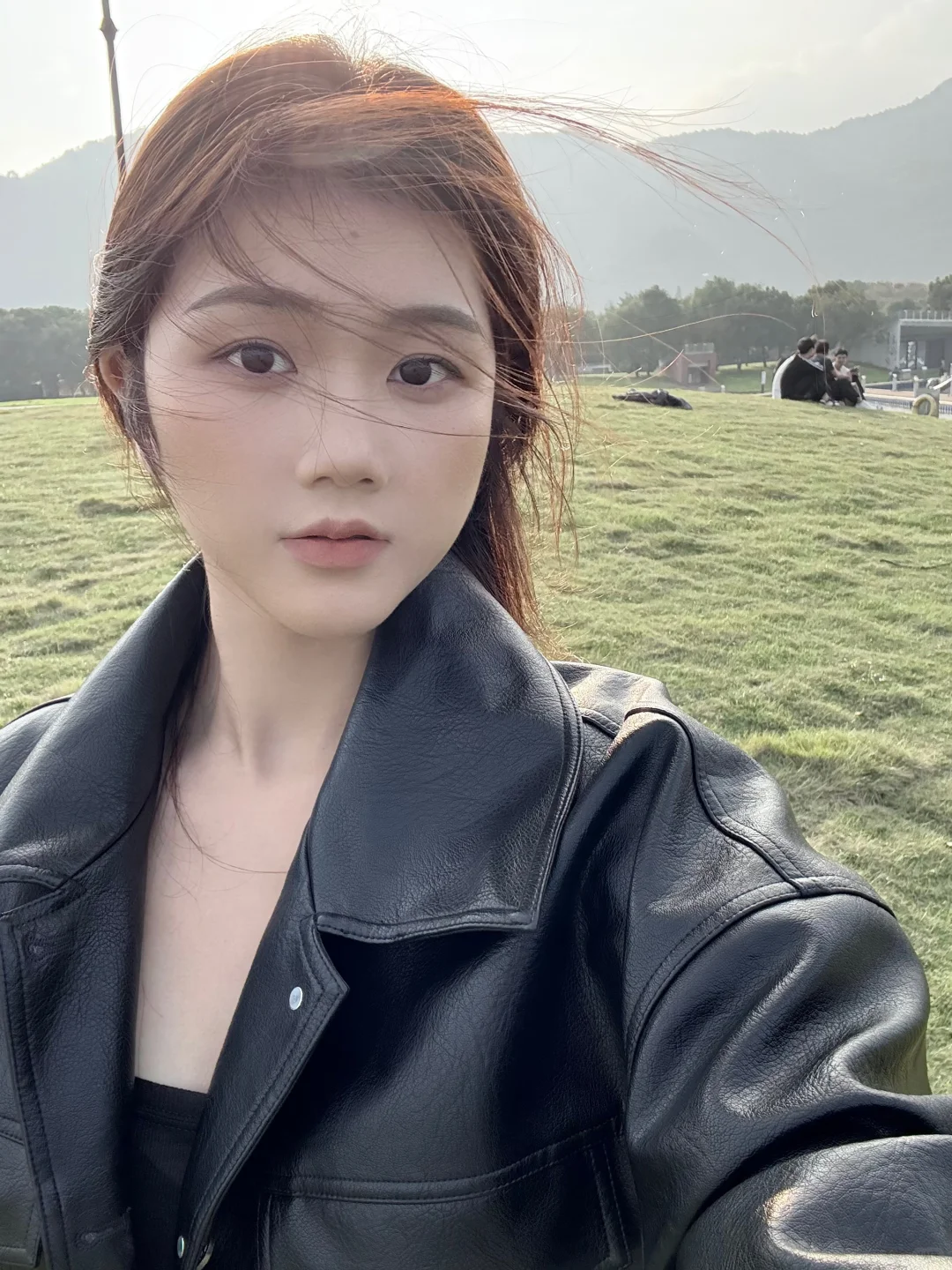 光