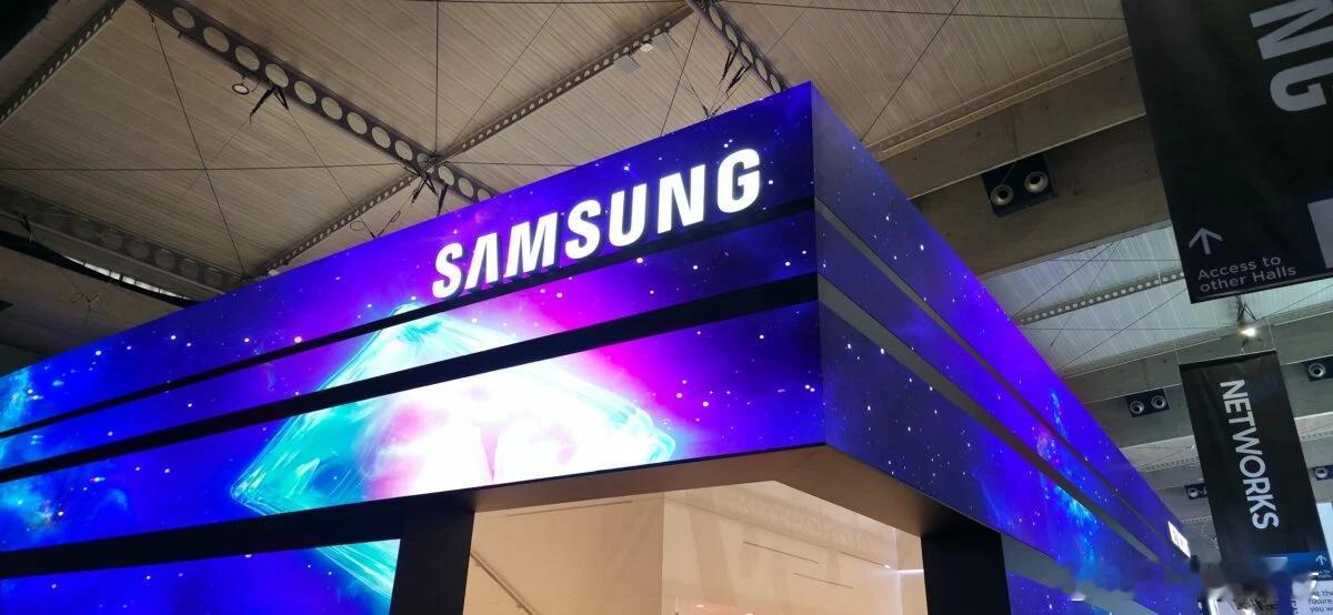 【三星Exynos 2600芯片量产在即】据媒体报道，三星已启动Exynos 2