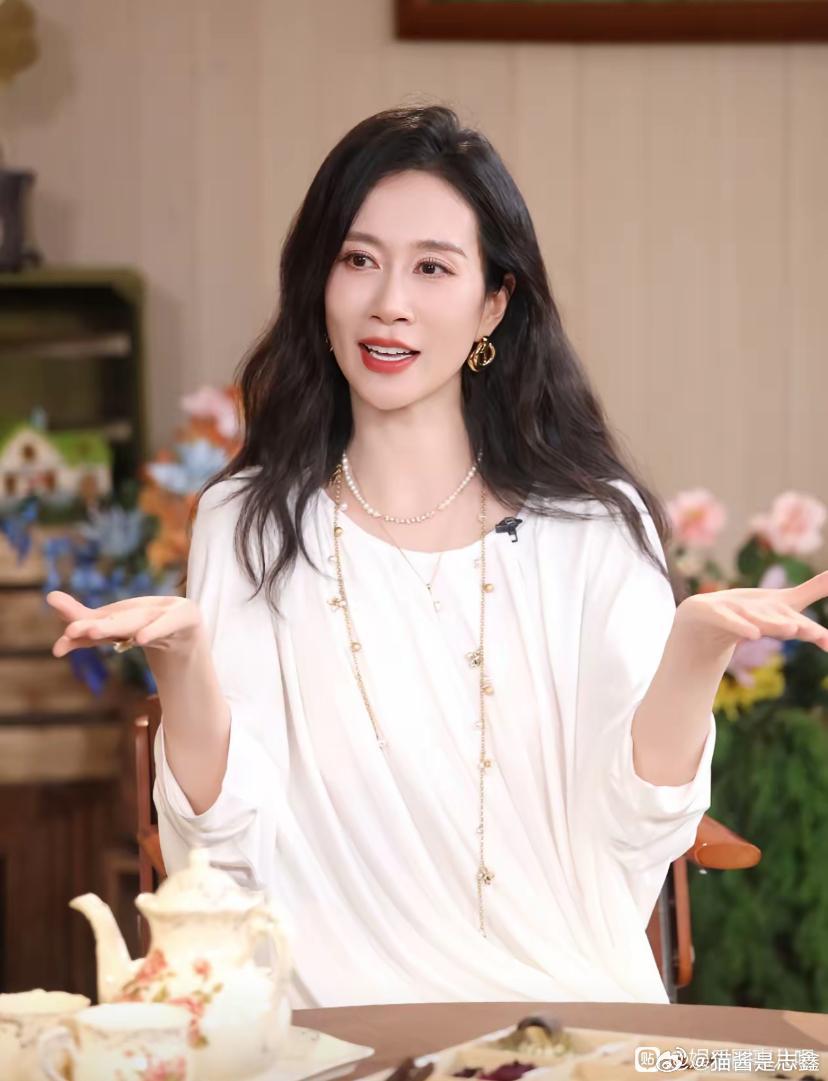 浪姐里我最欣赏的人，是遭到恶评后的温峥嵘温峥嵘的心态真的没的说，面对恶评没有往心