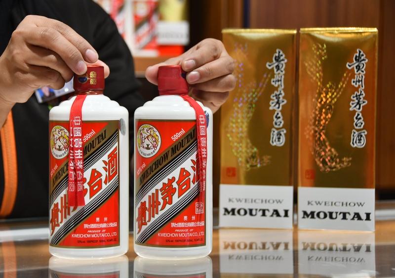 茅台的金融属性在降低
10月30日，杭州茅台经销商吴先生透露，其库存价值三四百万