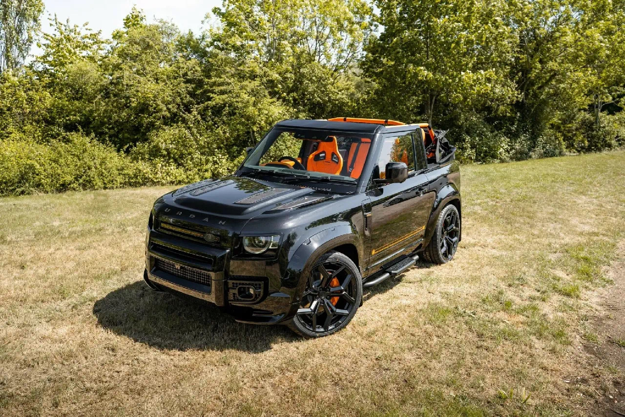 豪车超跑[超话]  Urban Automotive发布全新敞篷版卫士！这才是夏
