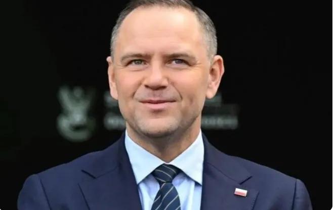 二战赔偿一词突然又火了，波兰总统发出怒吼：要求德国支付二战赔偿款。
此语一出，瞬
