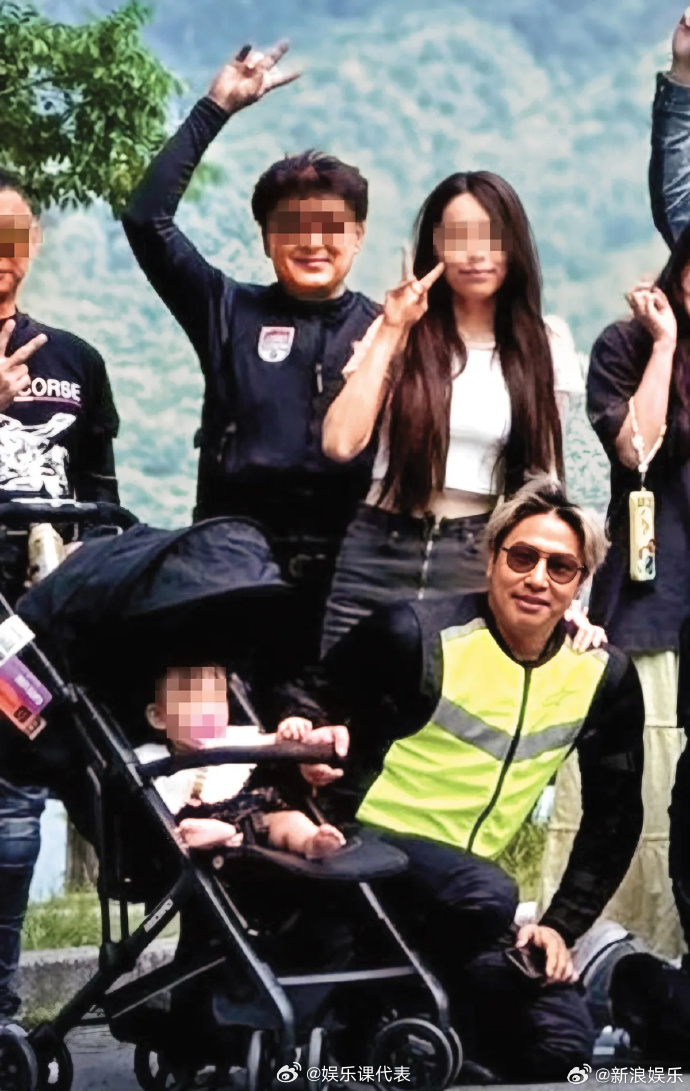 经纪人否认欧弟和二婚老婆分居 有台媒曝欧弟与二婚妻子分居，29日经纪人火速回应，
