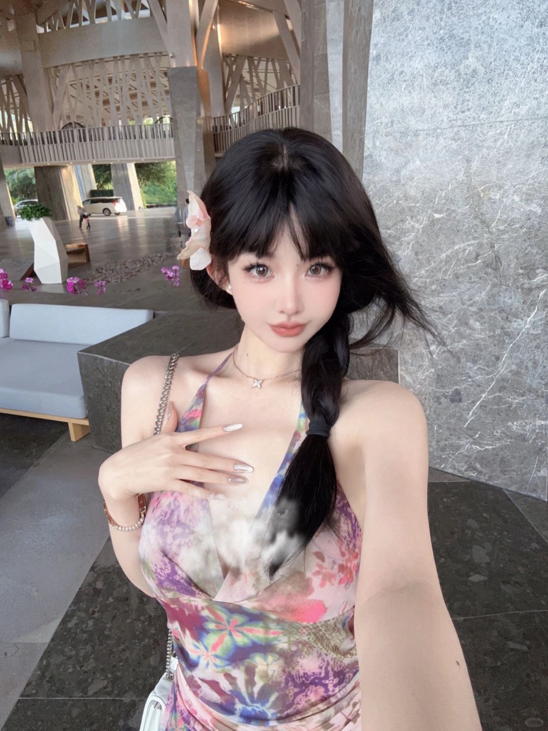 戴朵小花儿🌺更有度假那味儿了