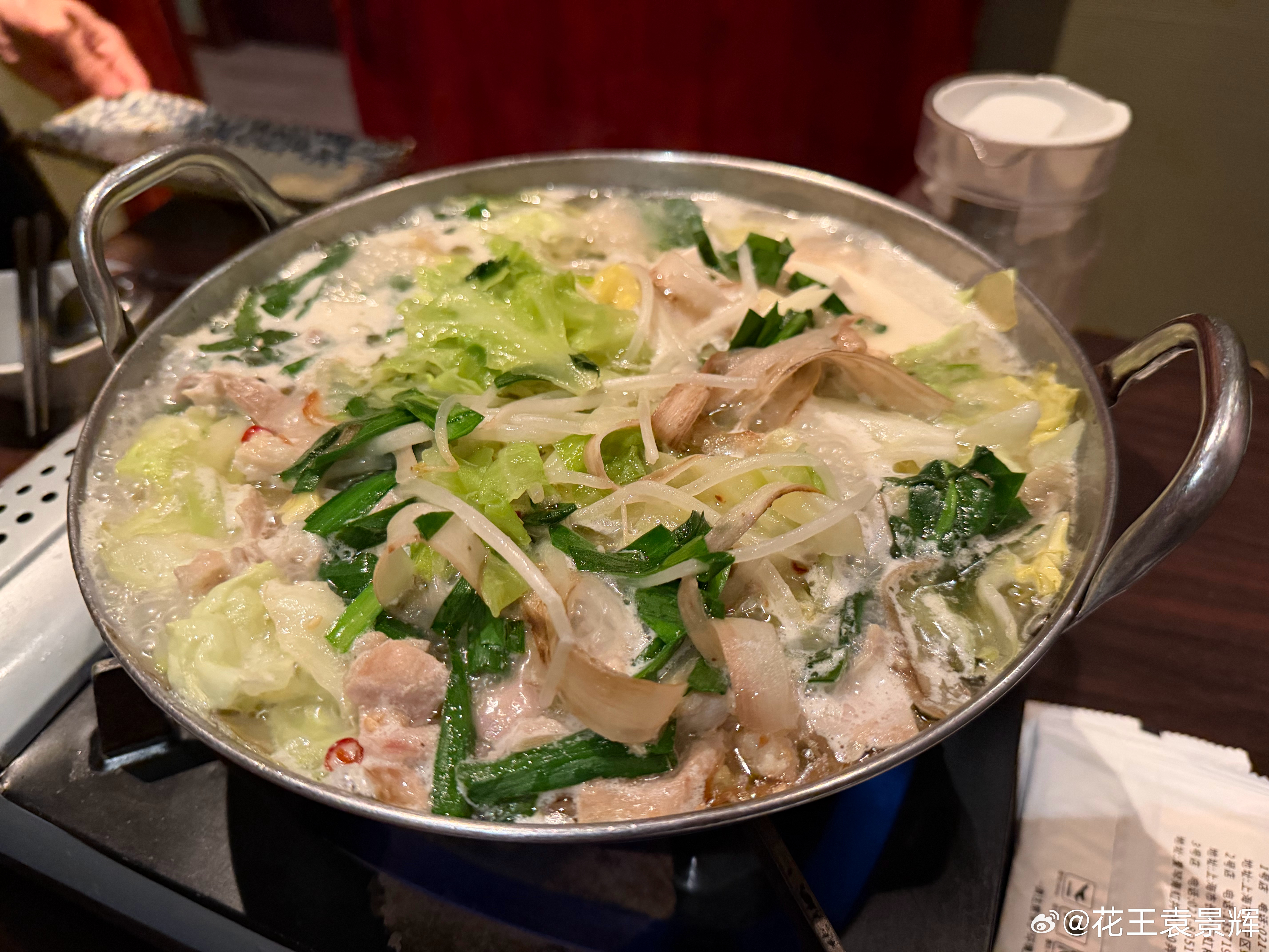 好正的九州酒场，上海的日料确实不一样 马肉刺身，蒲鱼鱼干，醋炸鸡皮，牛肝炒杂菜，