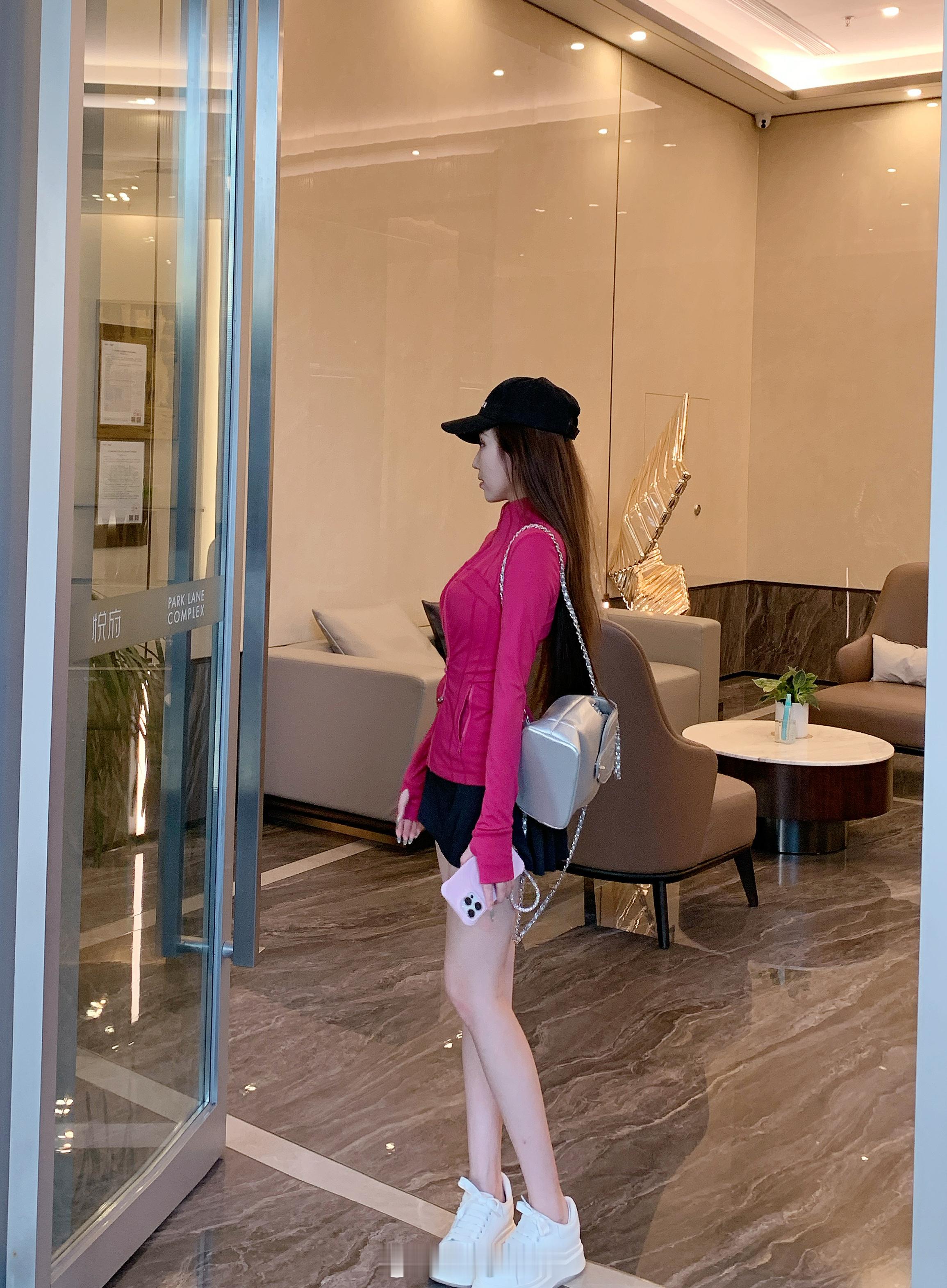 防晒超重要的夏日到啦[太阳]物理防晒最为可靠[好喜欢] ​​​