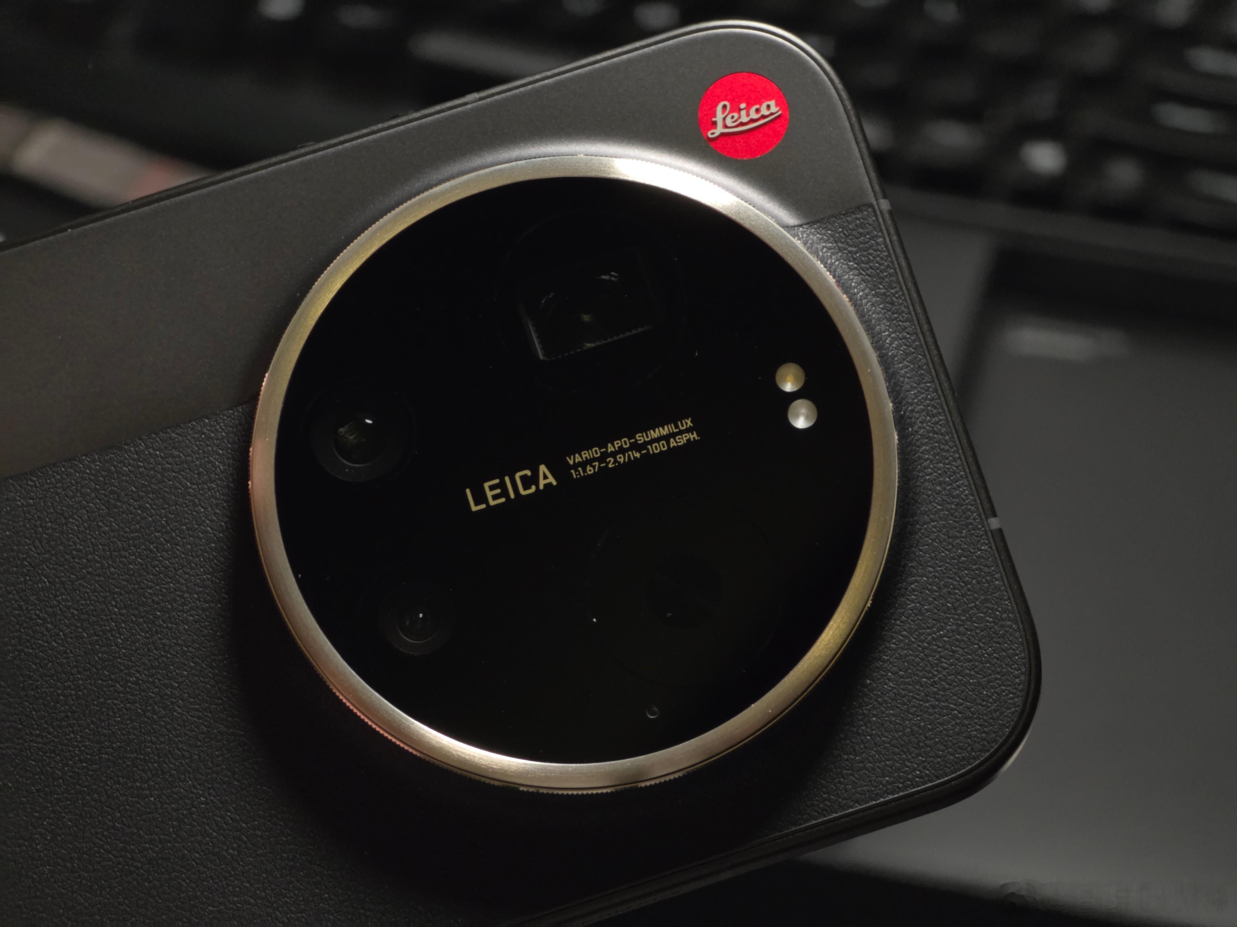 小米17Ultra徕卡版到手了，吃完晚饭开搞