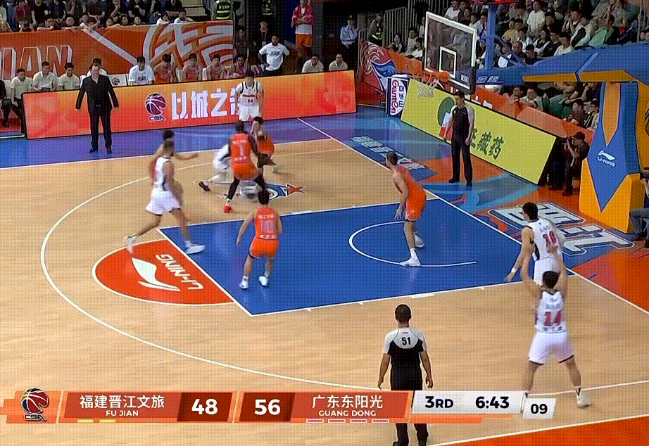 久违的胡椒连线，焦泊乔一上场就吃饼得分，继续保持！福建男篮vs广东男篮