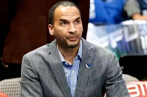 说实话：这不是黑锅，该来的总会来，尼克哈里森终于要被解雇了……

据可靠消息：独