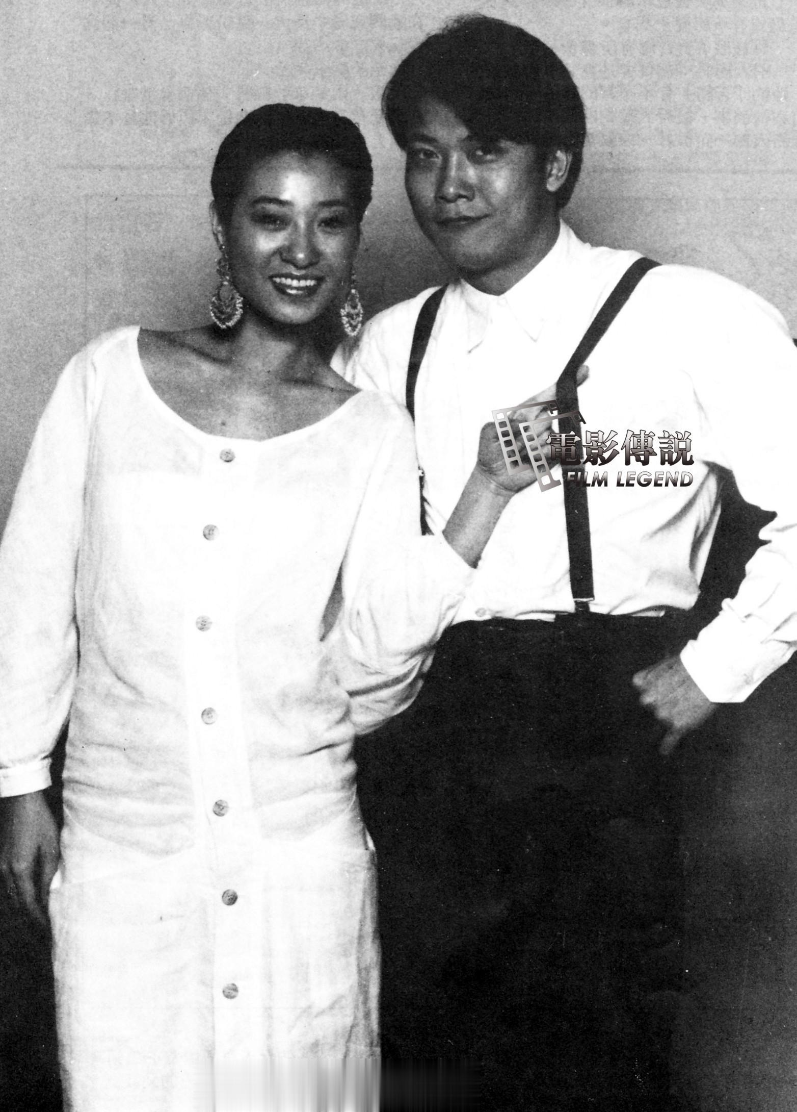 #電影傳說扫描# 1986年，#王小凤# 与#钱小豪# 的合影，两人在前一年刚合