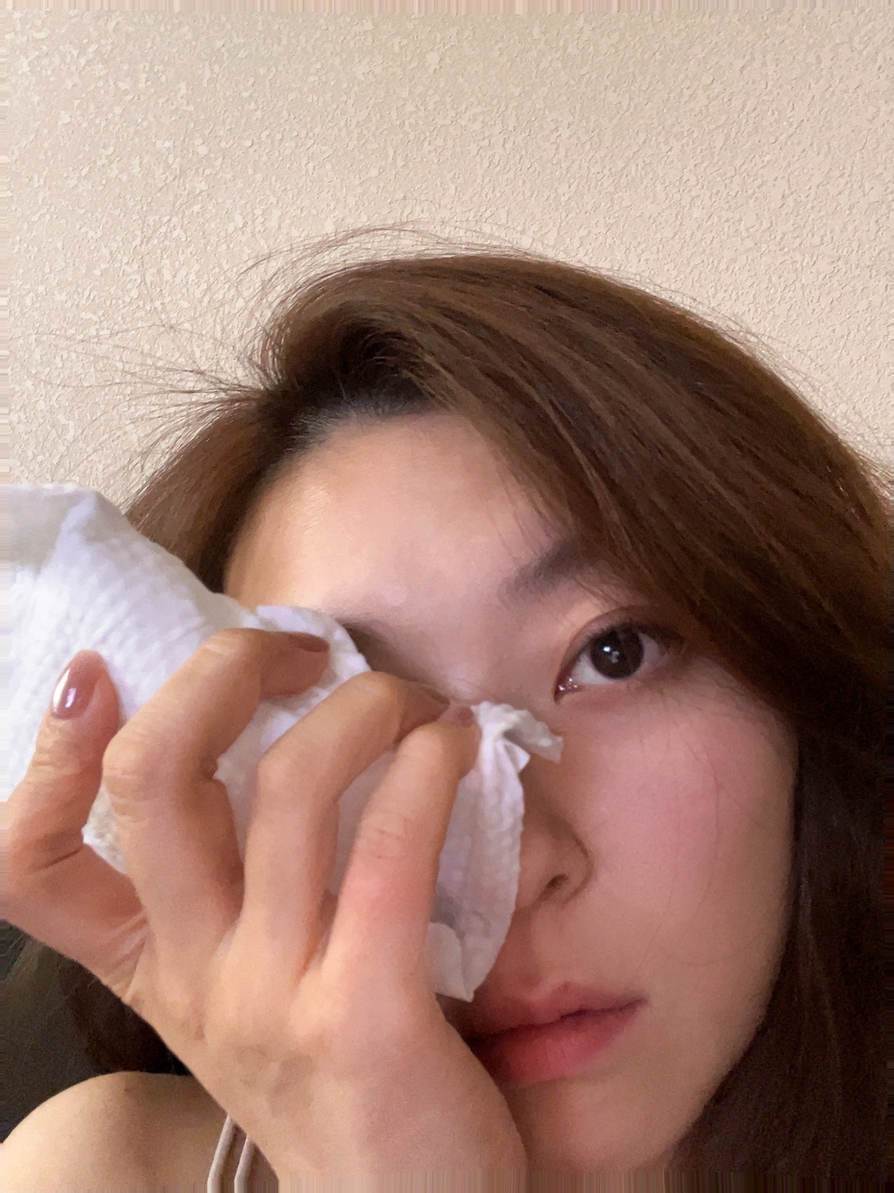 游泳🏊♀️泳镜漏了点水…然后…我的视线就更朦胧🌫️蒙了一层雾那种…