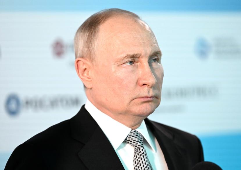 俄罗斯和以色列之间的暗斗直接摆到了明面上。
 
一架从特拉维夫飞往莫斯科的航班刚