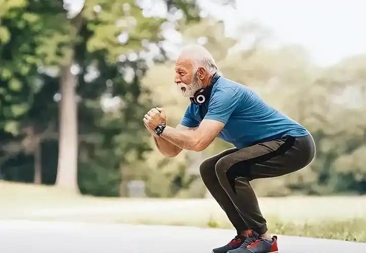 每天只蹲5分钟，15天后，睡眠变好了，饭量正常了，连腰都直了！这不是玄学，是被忽