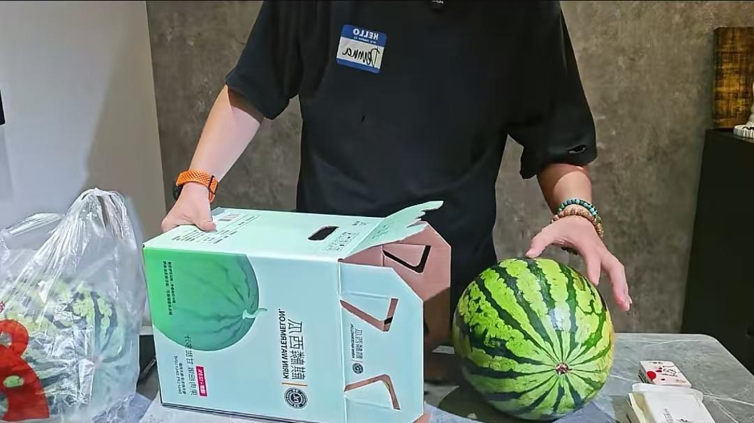 胖东来70块一个麒麟瓜，和外面水果店1.99一斤的麒麟瓜有什么区别，有博主测出两