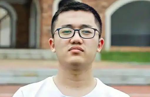 他放弃 16 岁神童光环，从北大退学复读！父母万分不解，同学也是议论纷纷，202