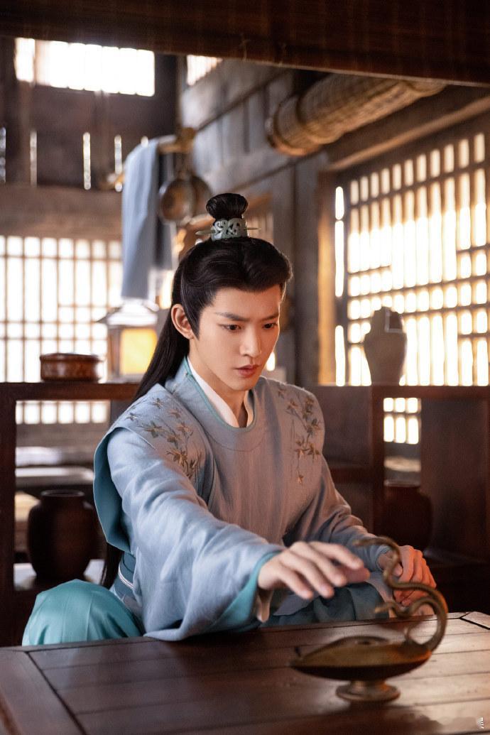 #涂山璟滴血验亲##涂山璟开始验DNA了# 长相思2开播，涂山璟滴血验亲，可惜技