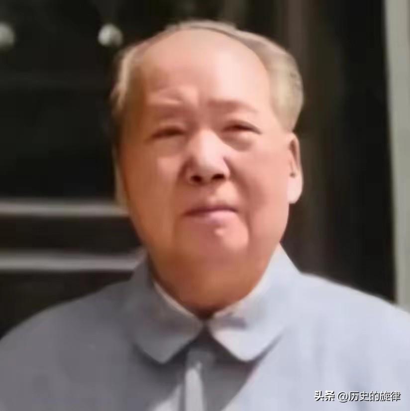 1975年，82岁毛主席一句话，功德林293名战犯全部释放！
 
1975年2月