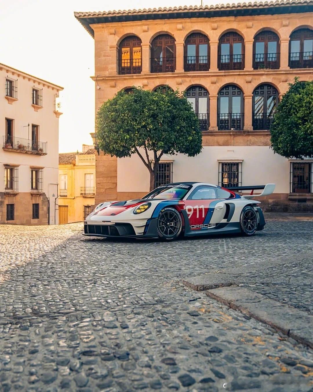 保时捷911 GT3 R Rennsport，街头的一道风景线 ​​​