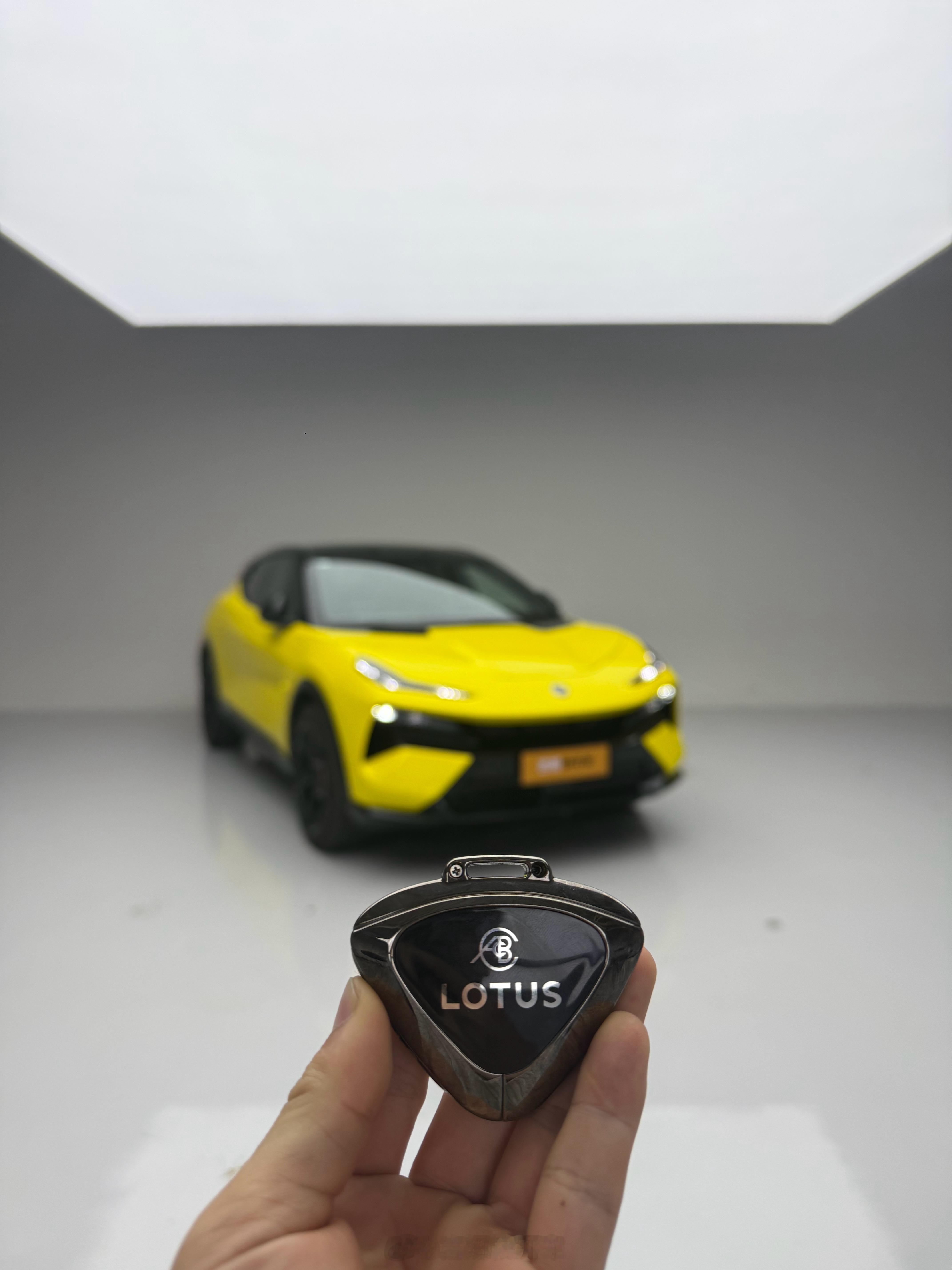 从明天开始有一堆新车的内容会陆续解密，一堆新车陆续要上，三月很忙，四月更忙，后面