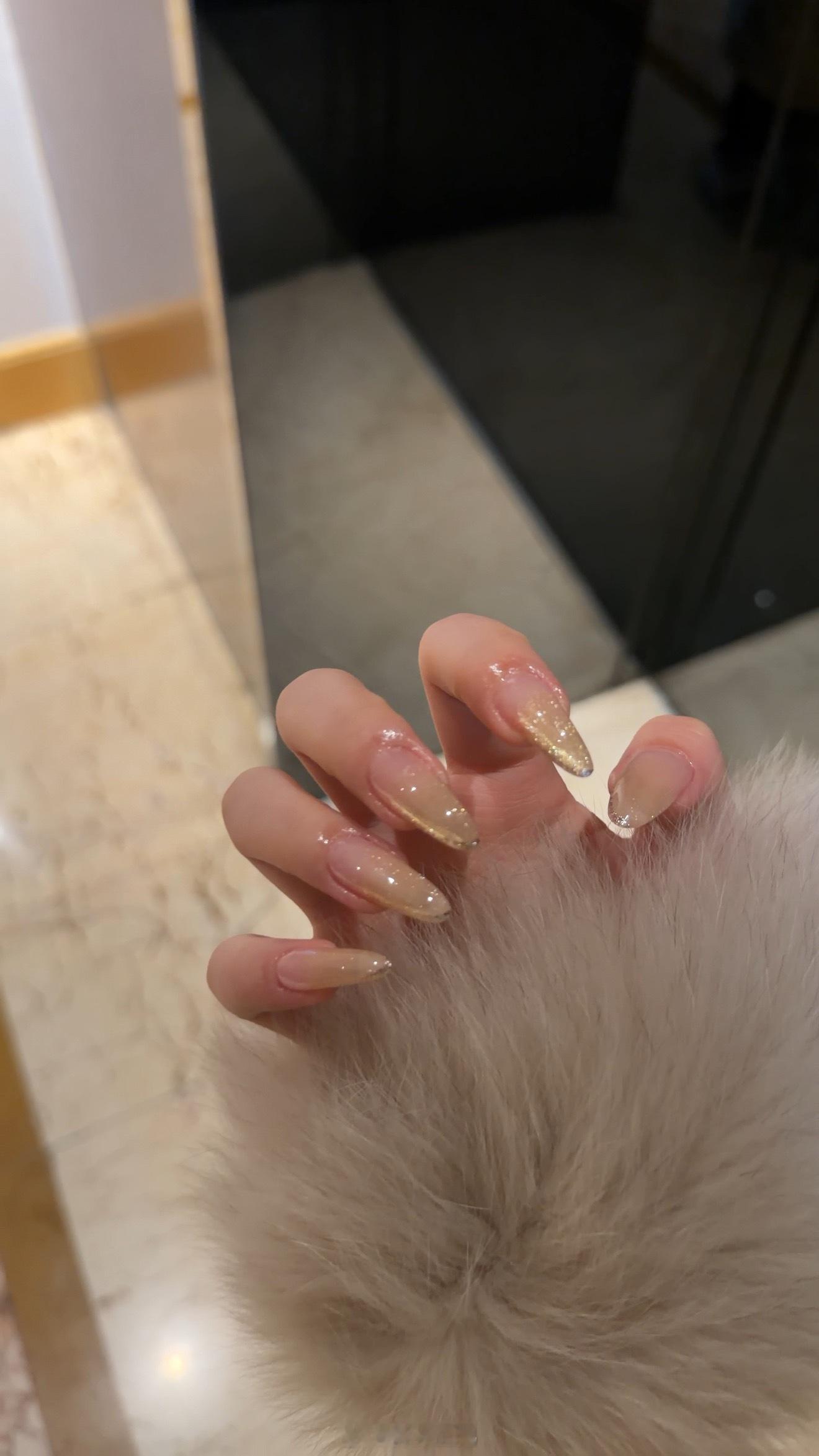 分享一些我最近做过的美甲 