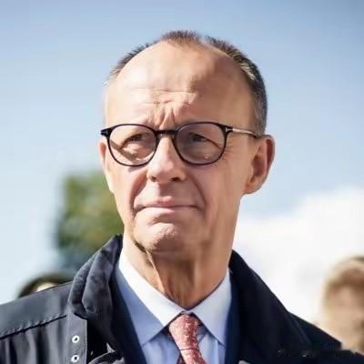 德国总理默茨今天（北京时间5月4日）发文写道：“美国现在是，将来也仍将是德国在北