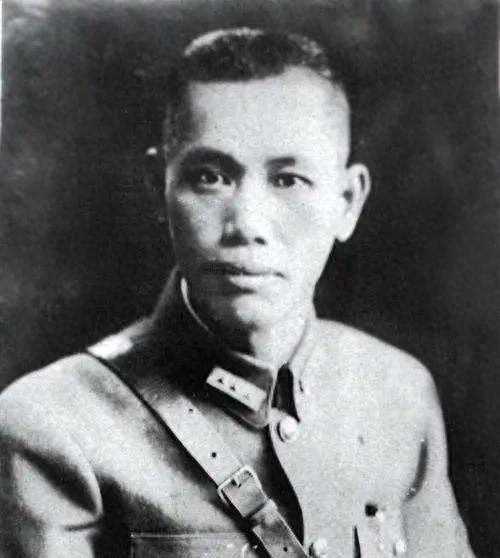 贺龙建议扣押蔡廷锴，叶挺坚决反对，蔡廷锴最终率领4500人出走叛逃会造成什么影响