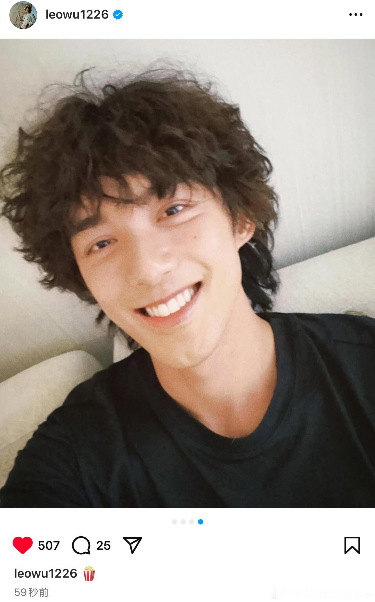 吴磊更新ins，好喜欢这个卷毛小狗[流鼻血] ​​​
