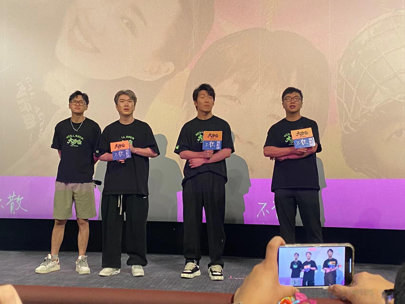 #王天放管乐感情戏被删# 真的很无语，王天放管乐的感情戏怎么能说删就删呢？他们的