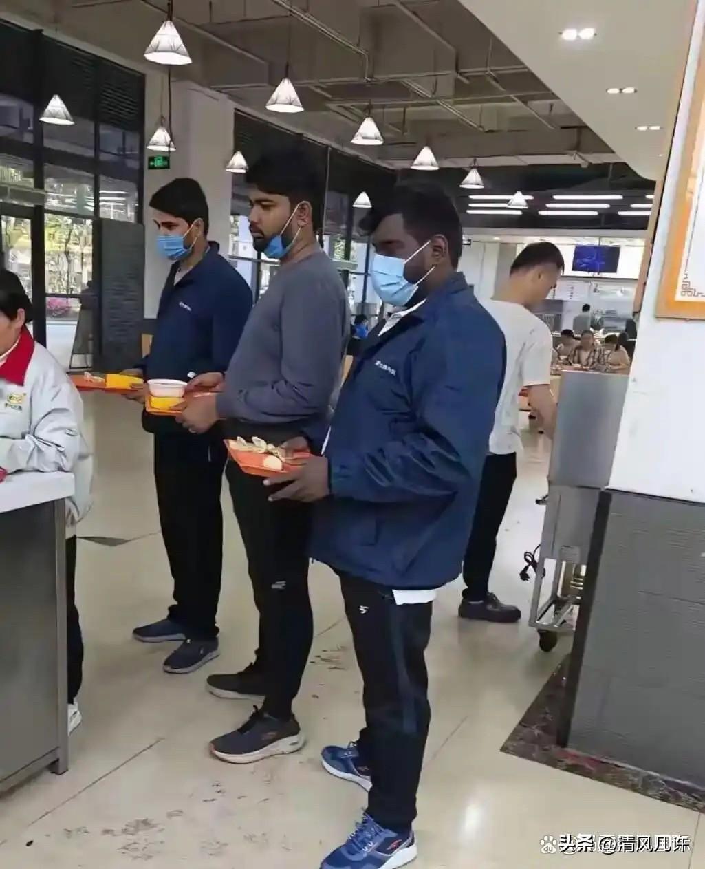 民间高人真会整活！滞留中国不走的印度人，一招完美解决
​发现一个特别聪明的民间办