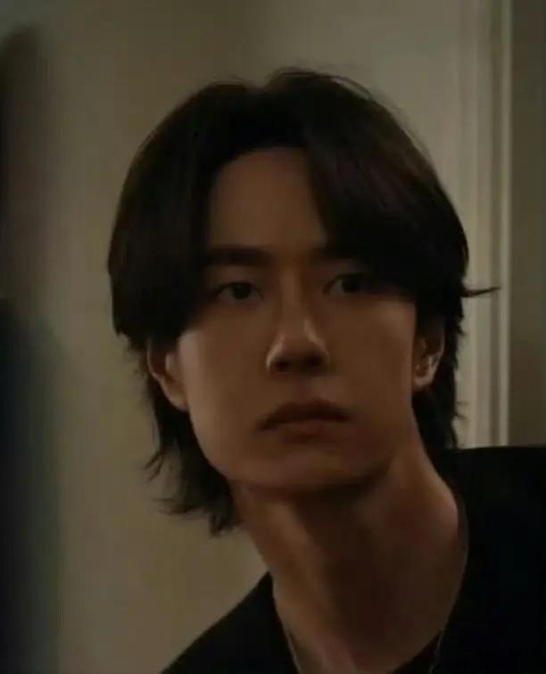 发腮了吗。。。。 ​​​