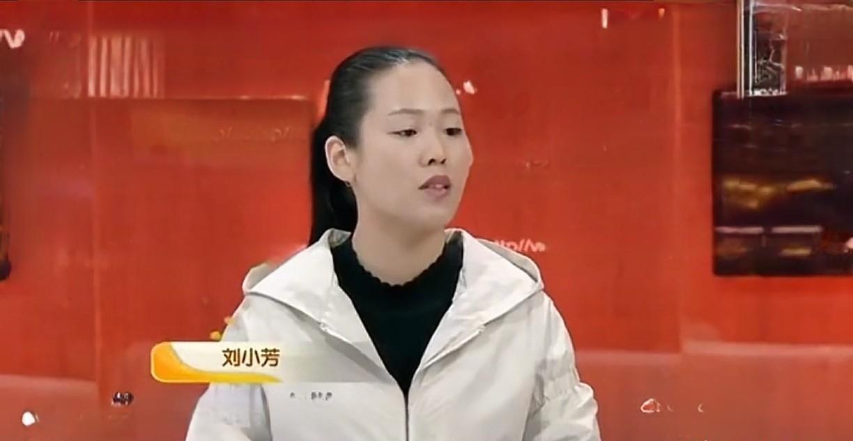 山东兖州，33岁女子被姐姐通过“宝贝回家”寻亲网站找到，女子抱着姐姐声泪俱下：“