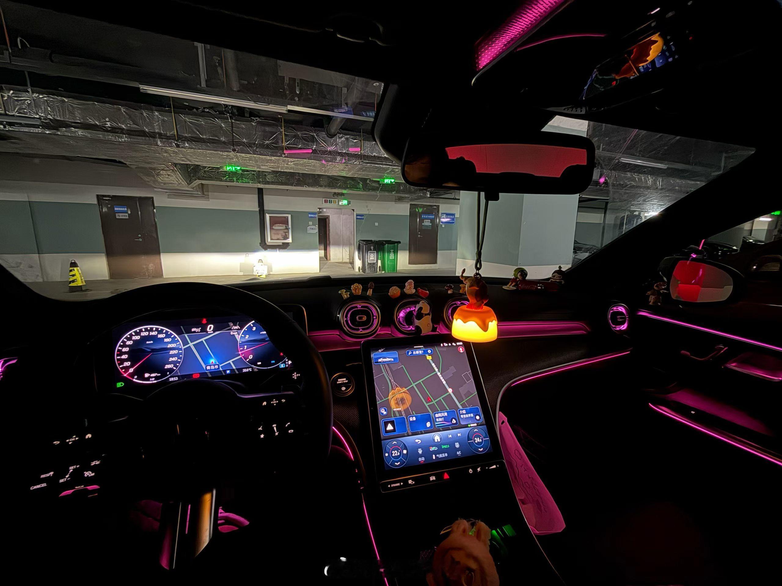 奔驰140年生日快乐生日快乐🎂，期待与你接下来的岁月，愿三叉星辉照耀你前进的道