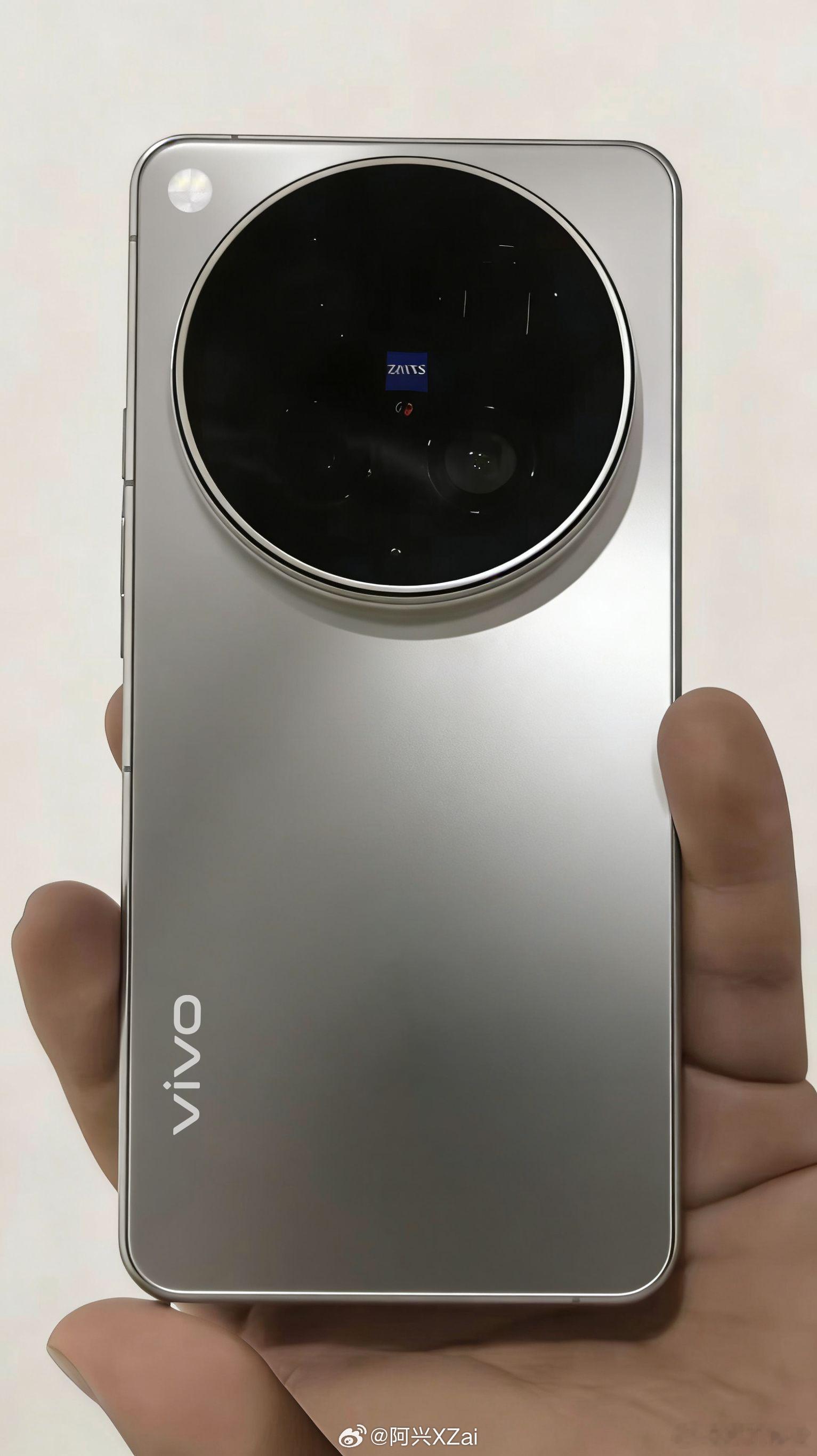 跳过X400，vivo X500系列9月三杯齐发，不知还是不是影像灭霸