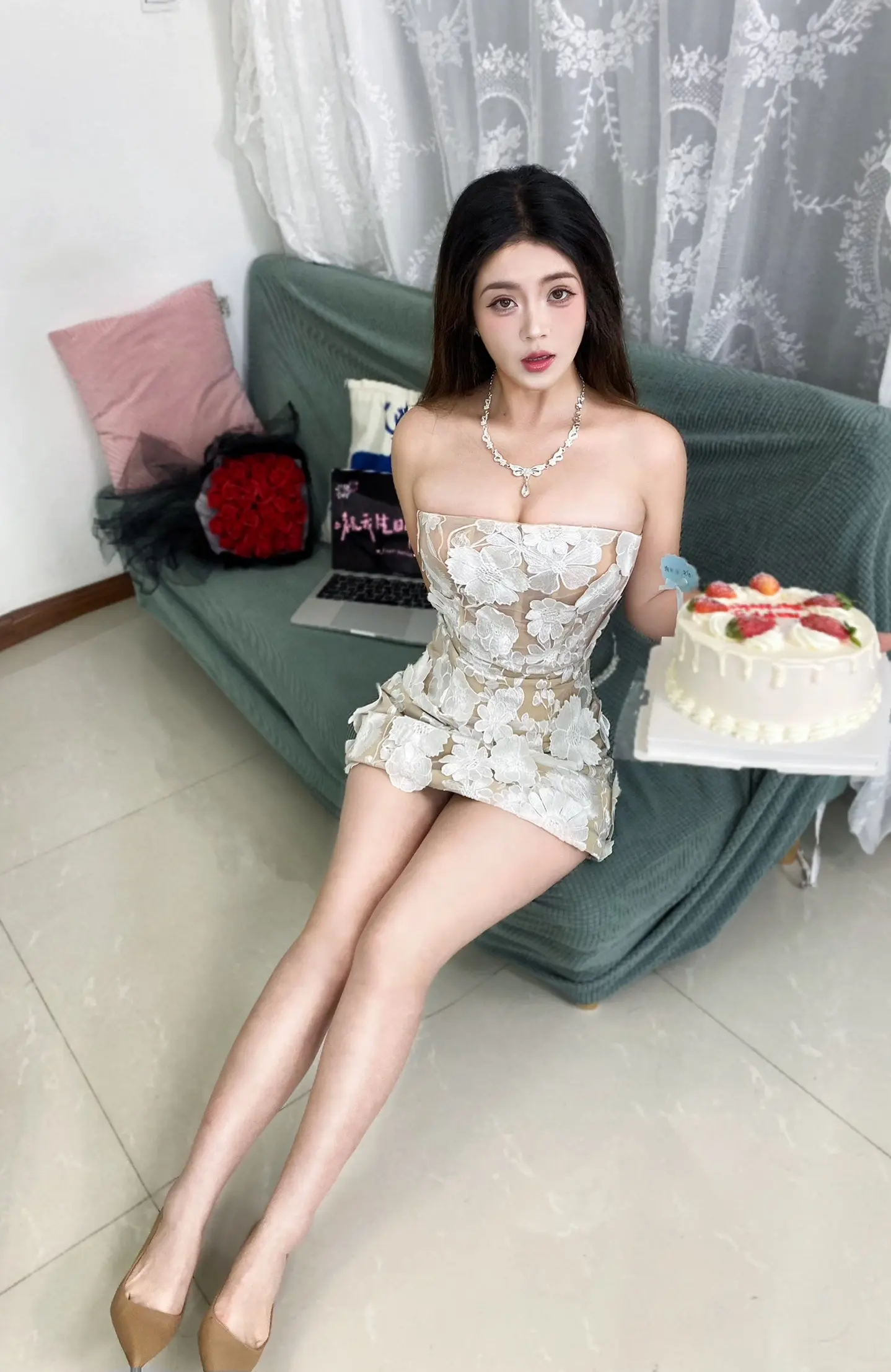 23岁真好  可以和18岁谈  也可以和30岁谈