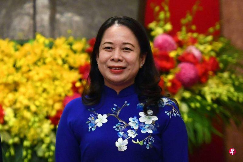 越南国家副主席武氏映春出任代主席。 

越南国会常务委员会星期四（3月21日）宣