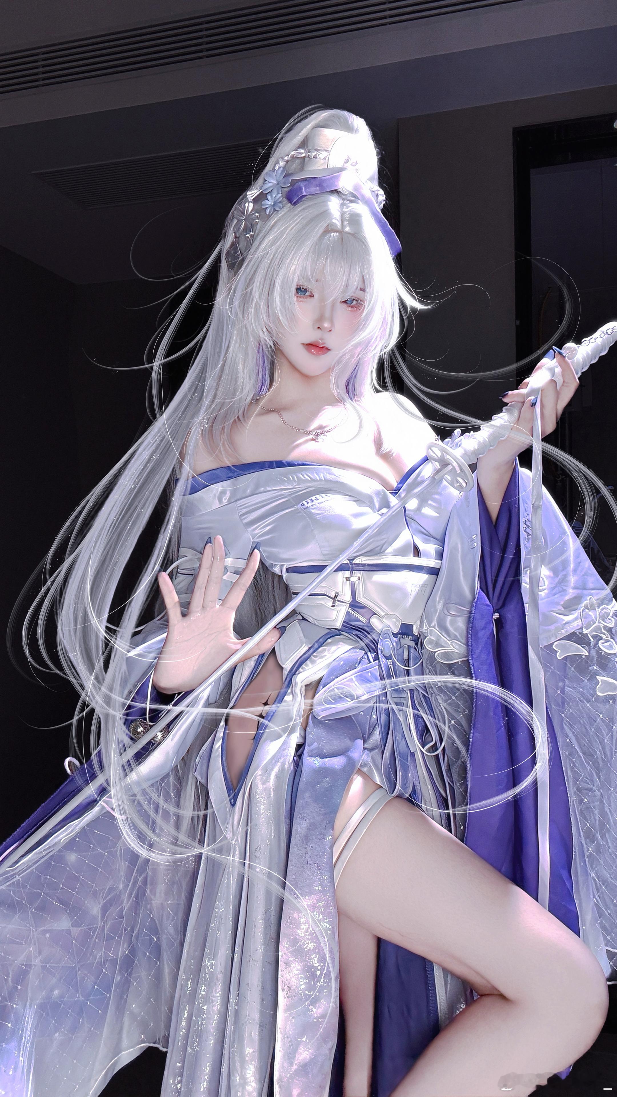 新鲜壁纸！鸣潮cosplay绯雪