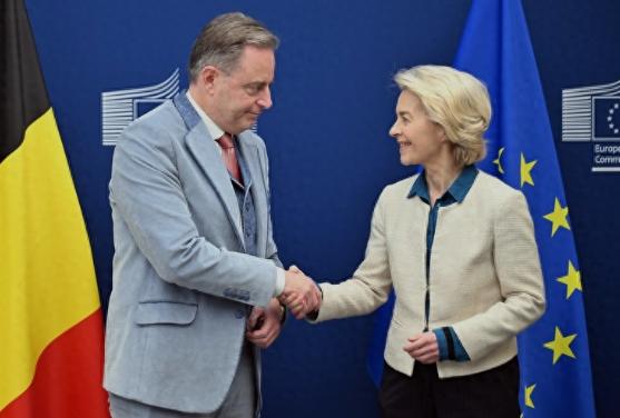 欧盟警告比利时：如果继续反对用俄被冻结资产援乌，将像匈牙利一样被“孤立”。

最