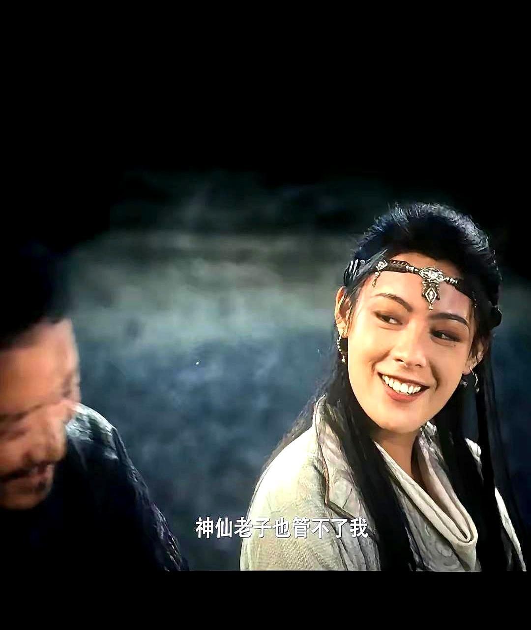 吻戏删了，手链断了，武侠活了。
 
试映场弹幕炸锅：“别亲！”
 
主创直接从剧