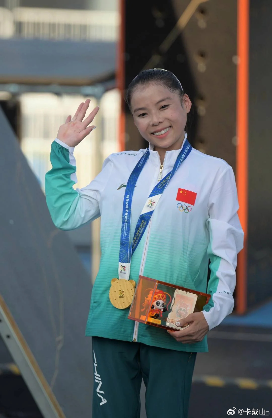 三八妇女节   说起体育界的女性力量，你会想到谁呢？ 女性的金牌从来不止于领奖台