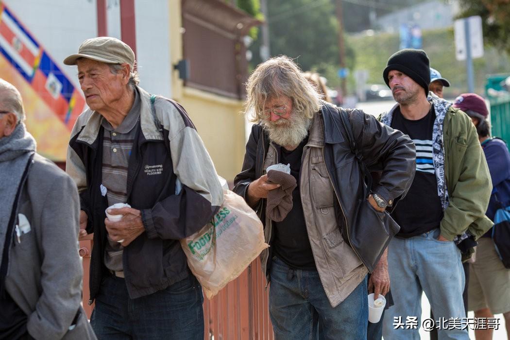 特朗普政府暂停洛杉矶无家可归机构联邦资助


     特朗普政府官员在今天周四