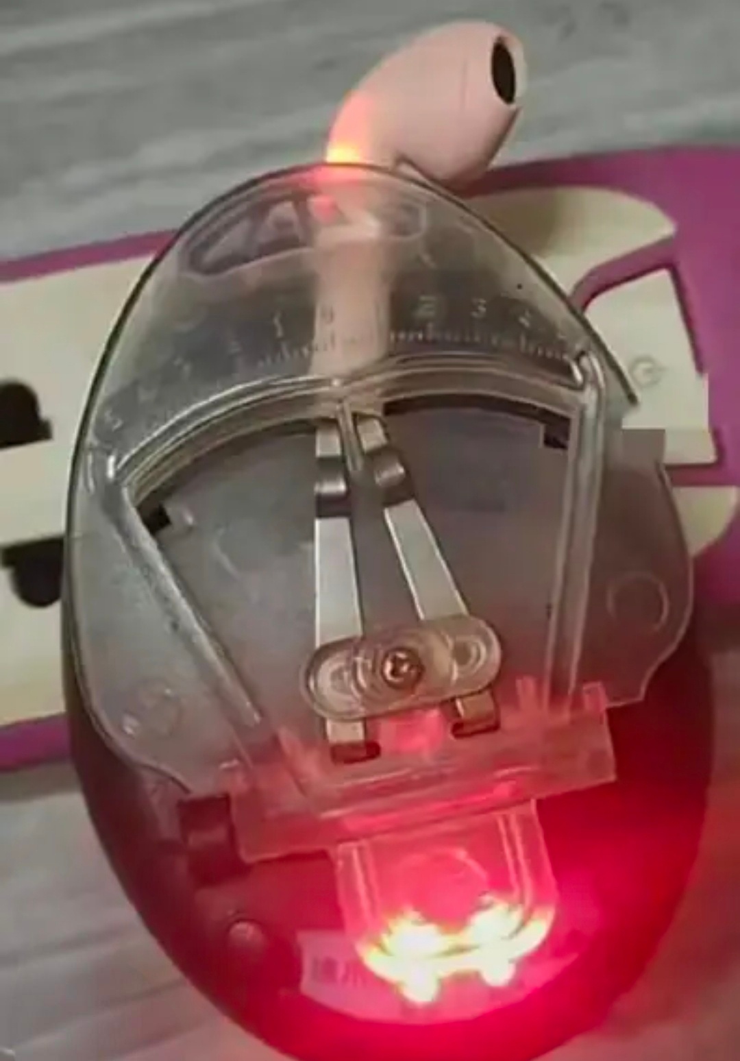 已经停产却让你很怀念的东西，以前的手机都可以拆电池，后面iPhone上市，把手机