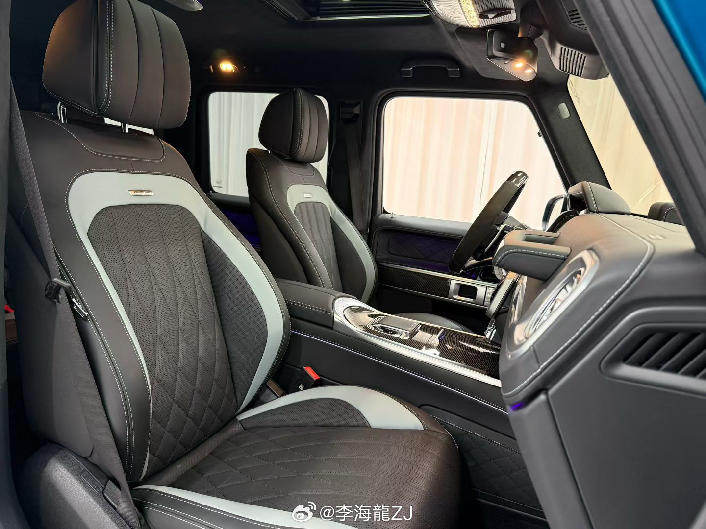 气质非凡-最新款G63 Manufaktur Hyper Blue Magno限