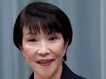 高市早苗不过是嘴上逞能罢了，以她那点草包本事，没几个回合就得败下阵来。
幼稚简直