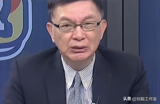 台大教授苑举正紧急提醒: 出门在外，“台胞证”一定要带好，危急时刻，他将是你唯一