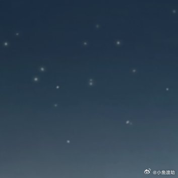 爱是动词不是感觉很多人把爱当成一种感觉：心动了，就是爱；没感觉了，就是不爱。可感
